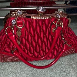 Red beautiful hand bag!